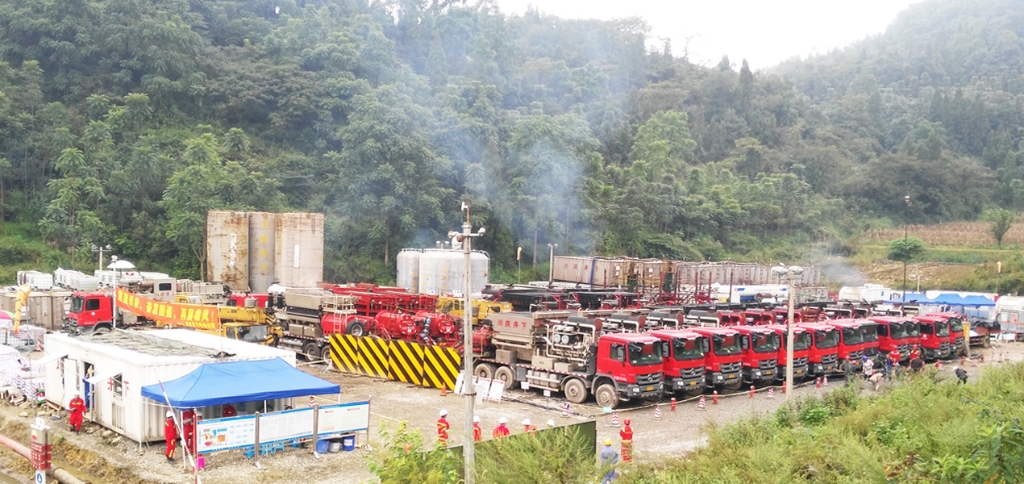 Jereh 2500 frac spread helps the shale gas operation in Sichuan, China.
