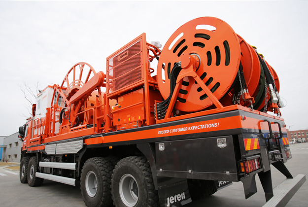 Truck Mounted Coiled Tubing Unit